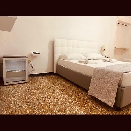 Hostel Bb La Fenice Napoli Ngoại thất bức ảnh